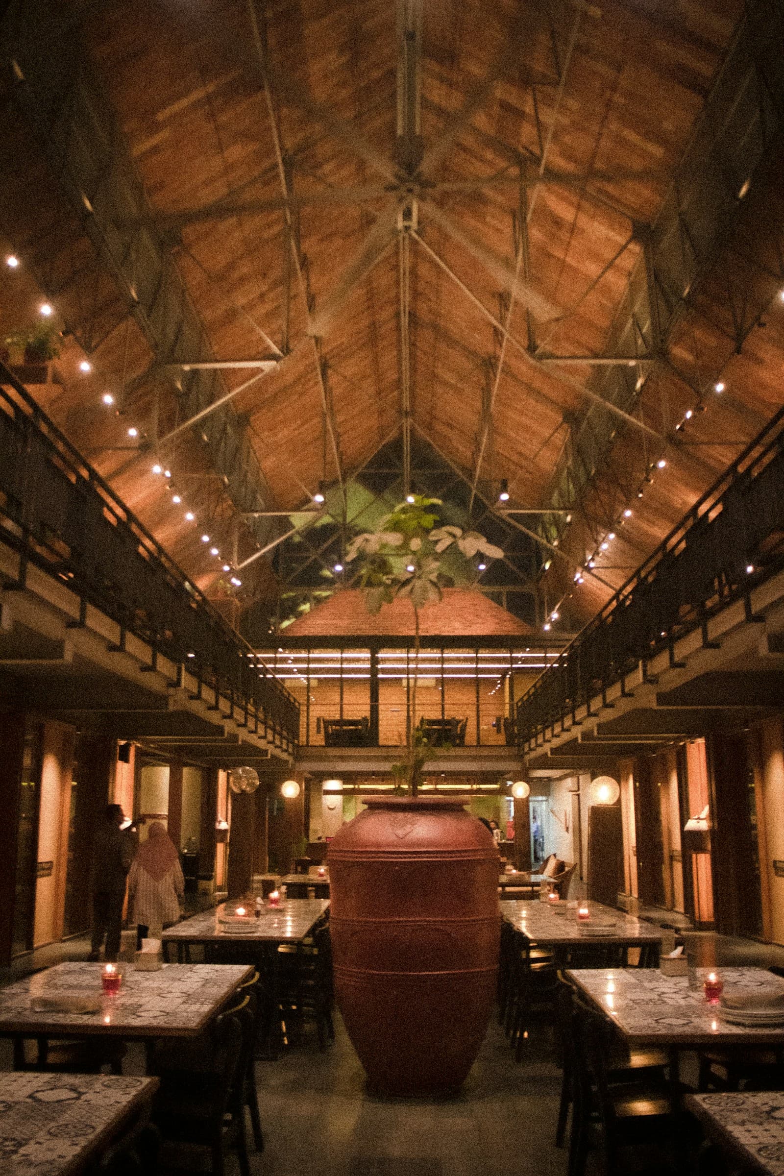 Harvest Table restaurant interior